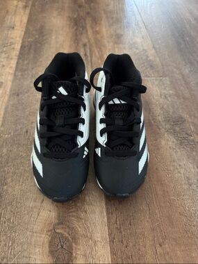 adidas Kids Black and White Unisex Baseball Cleats Size 10